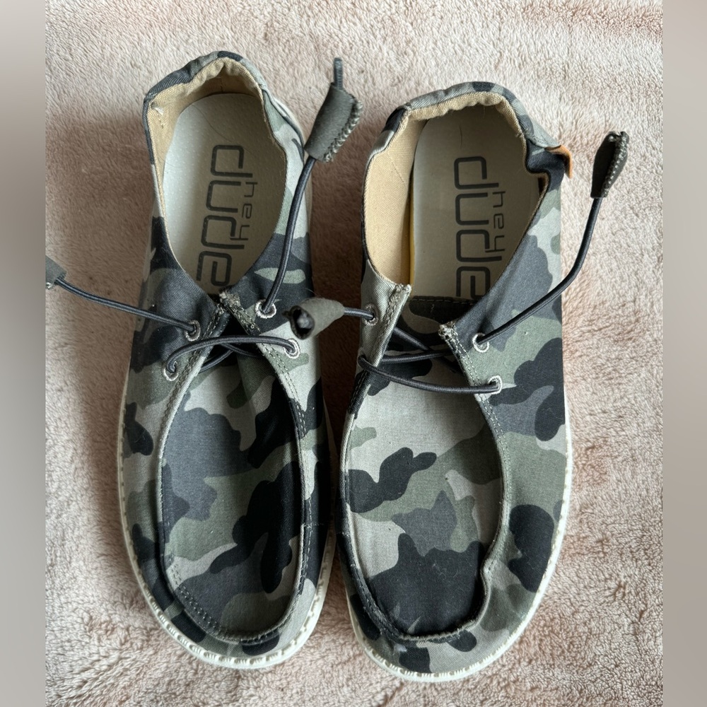 Camo Hey Dudes